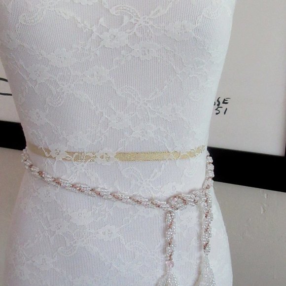 Iridescent white & copper bead lariat necklace & pierced dangling hoop earrings - Picture 5 of 16